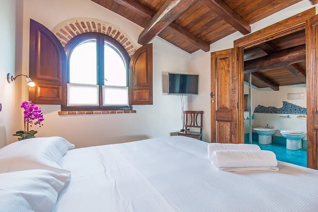 Villa Casa La Vela Cala Liberotto Italia
