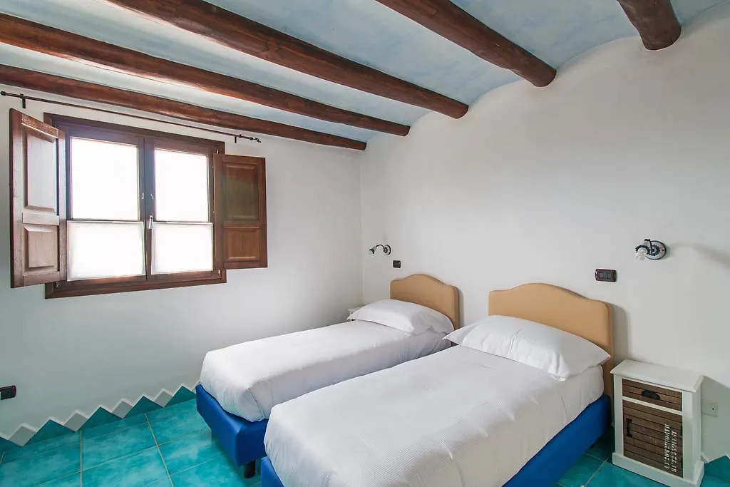 Villa Casa La Vela Cala Liberotto Italia