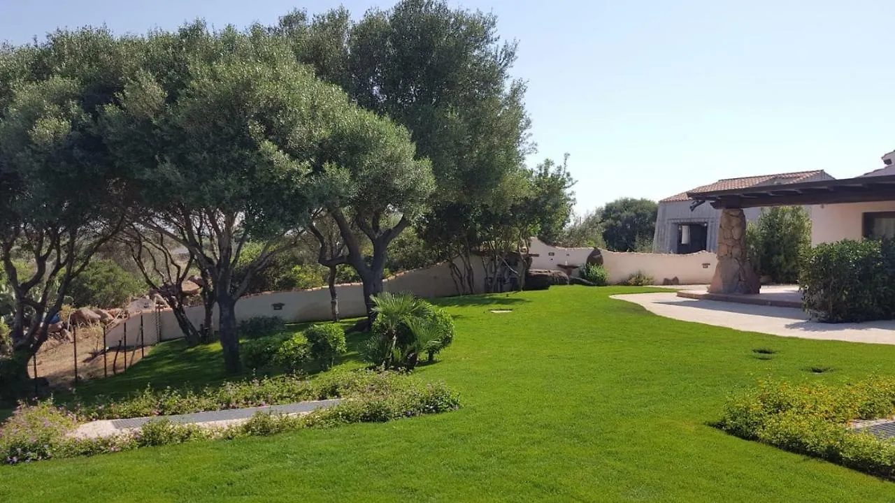 Villa Casa La Vela Cala Liberotto Italia
